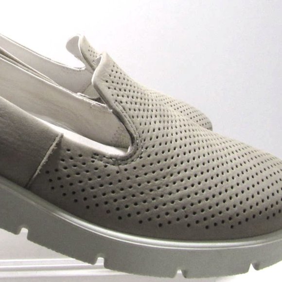 EUC ECCO LOAFER COMFORT SLIP ON LEATHER GRAY 7M SHOES - Picture 3 of 8
